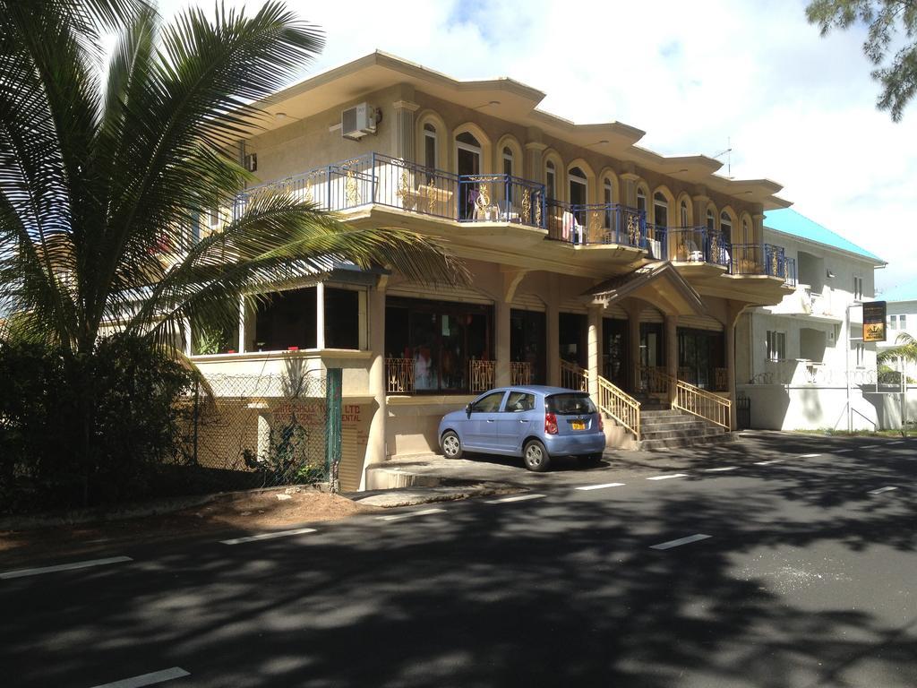 Hotel White Shell Lounge And Restaurant Flic-en-Flacq Exterior foto