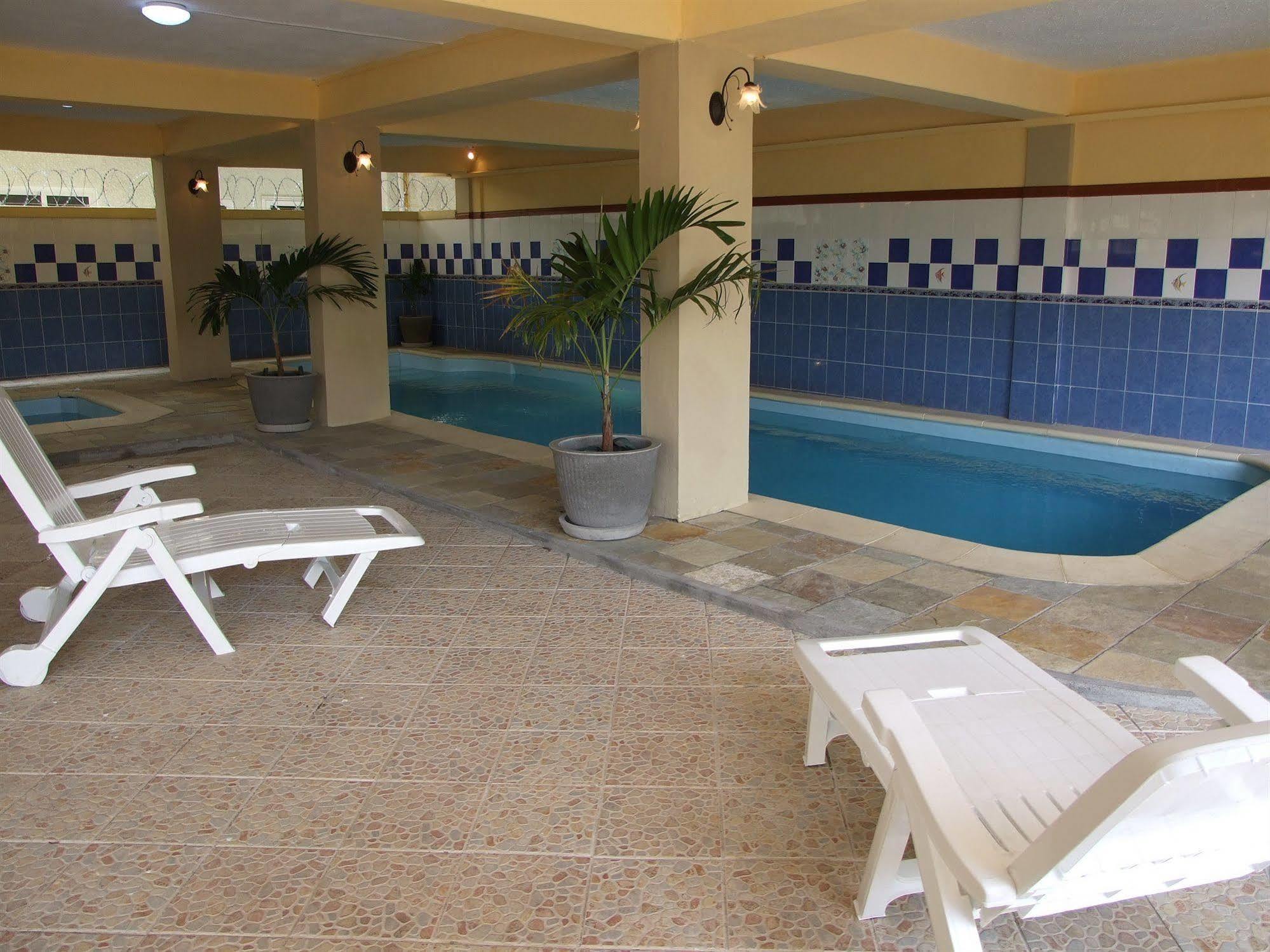 Hotel White Shell Lounge And Restaurant Flic-en-Flacq Exterior foto